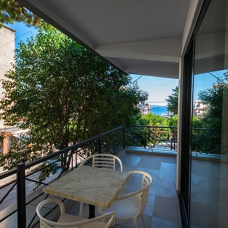 Hotel Lili-1 Saranda Extérieur photo
